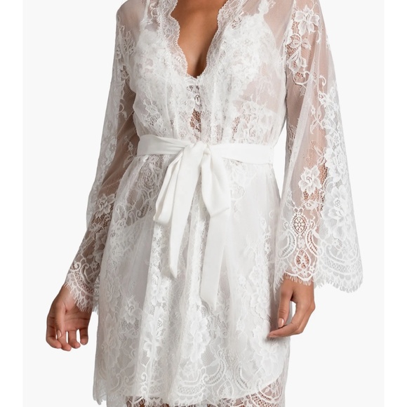 Bridal Lace Robe - In Bloom - Picture 2 of 6